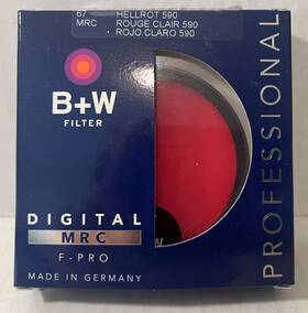 66-1102684 B W 67mm Basic 090m Mrc Filter Light Red 590 #66-1102684