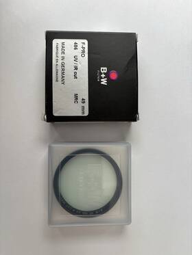 66-1102742 B&w 49mm Uv/ir Cut Filter. Made In Germany