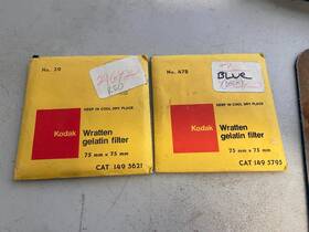 29-47b Kodak Two Wratten Filters No. 29 Red And 47b Blue 75x75mm