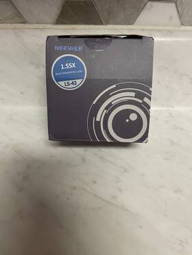 1.55x Neewer Ls-43 Anamorphic Phone Lens With Blue Flare 17mm