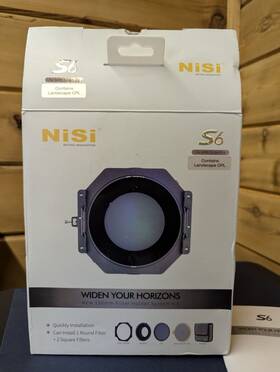 800408 Nisi Optics Usa S6 150mm Filter Holder Kit With True Color Nc Cpl For Sony Fe 12-24mm F/2.8
