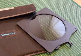 68-014006 Schneider Optics 6 Inch Circular True-polarizing Round Filter In Rotating 6.6 X Tray
