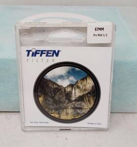 Tiffen 049383208818 67mm Pro Mist 1/2 Filter