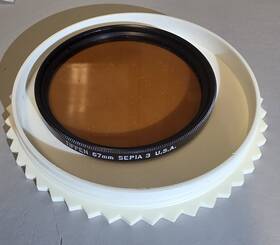 67sep3 Tiffen 67mm Sepia 3 Mist Filter - Gives Images A Warm Brown Glow