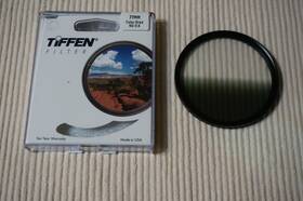 77htcgnd6 Tiffen Color-grad Neutral Density 06 77mm Filter