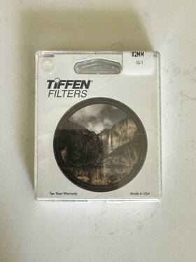 82blkgg18 Tiffen 82mm Black Glimmer Glass 1/8 Filter Excellent
