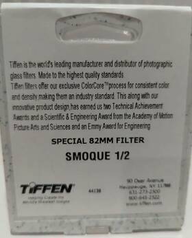 82smq12 Tiffen 82mm Smoque Grade/density 1/2 Filter - Provides Theatrical Smoke Effect