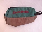 Dakine Snowboarding Outdoor Small Accessory Case Bag Zip Close Green Oregon. Fixed Price $18.00.