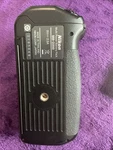 Nikon Oem MB-D200 Battery Pack Grip For Dslr Camera. Fixed Price $59.00.